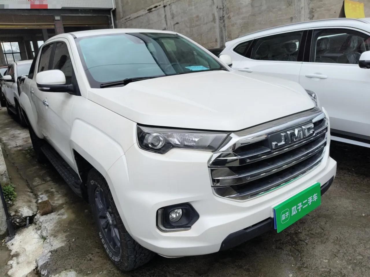 JMC Yuhu 7 2022 2.0T Automatic Diesel 4x4 Comfort Edition Standard Wheelbase — миниатюра 3