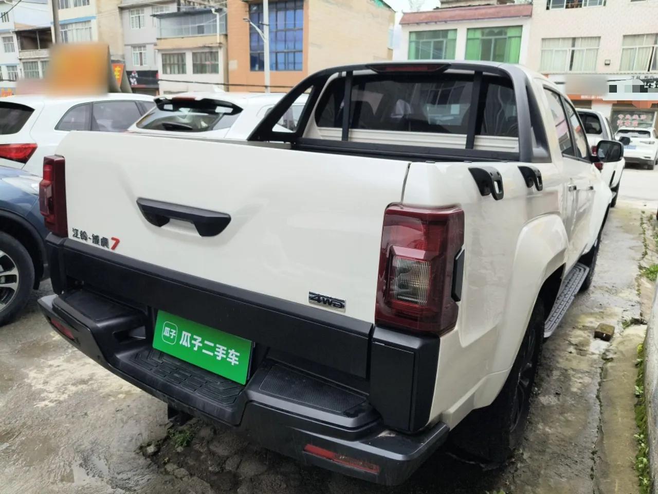 JMC Yuhu 7 2022 2.0T Automatic Diesel 4x4 Comfort Edition Standard Wheelbase — миниатюра 6