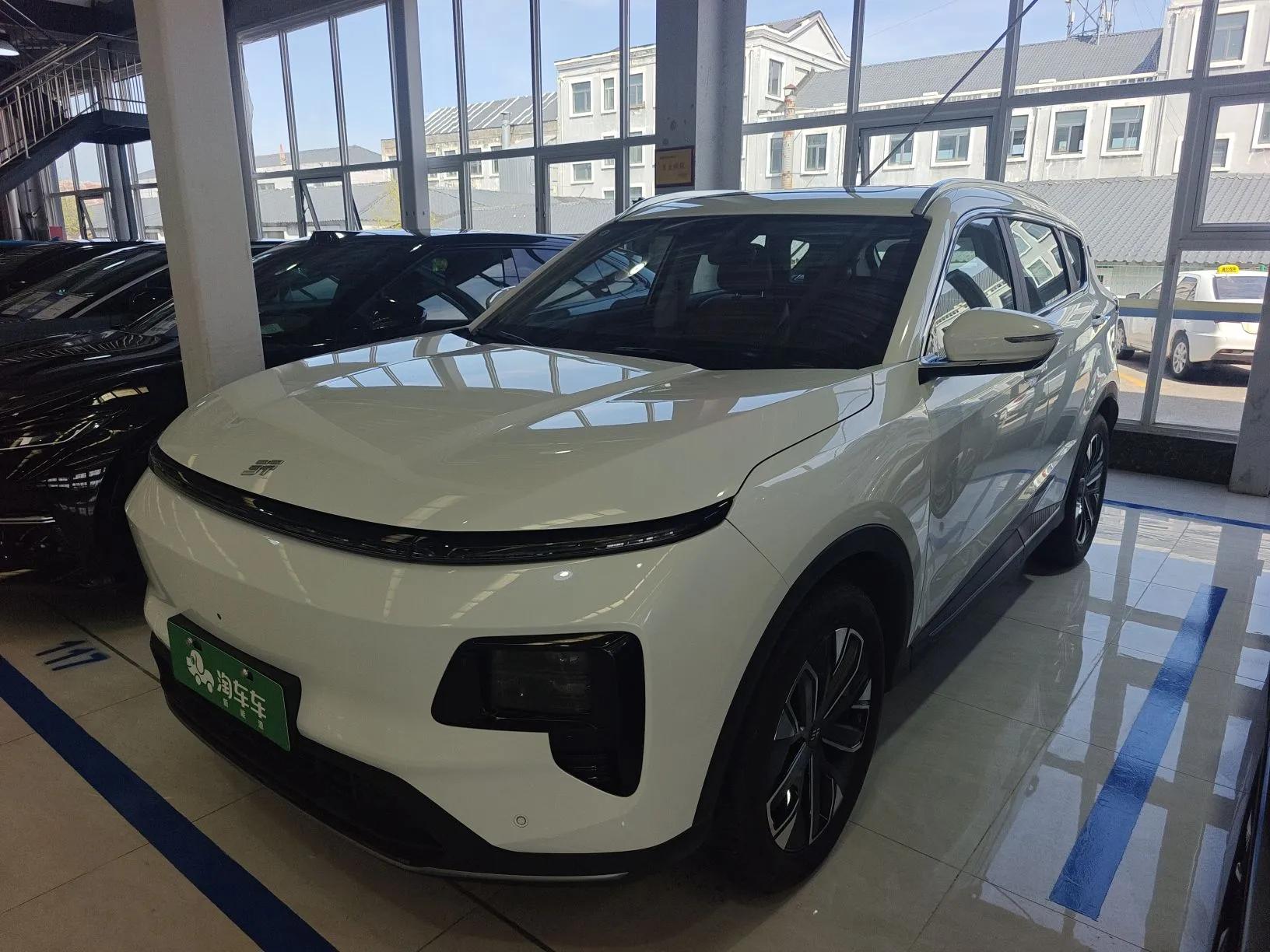 JETOUR Shanhai L7 2024 1.5T 120km ULTRA 7-Seater — миниатюра 1