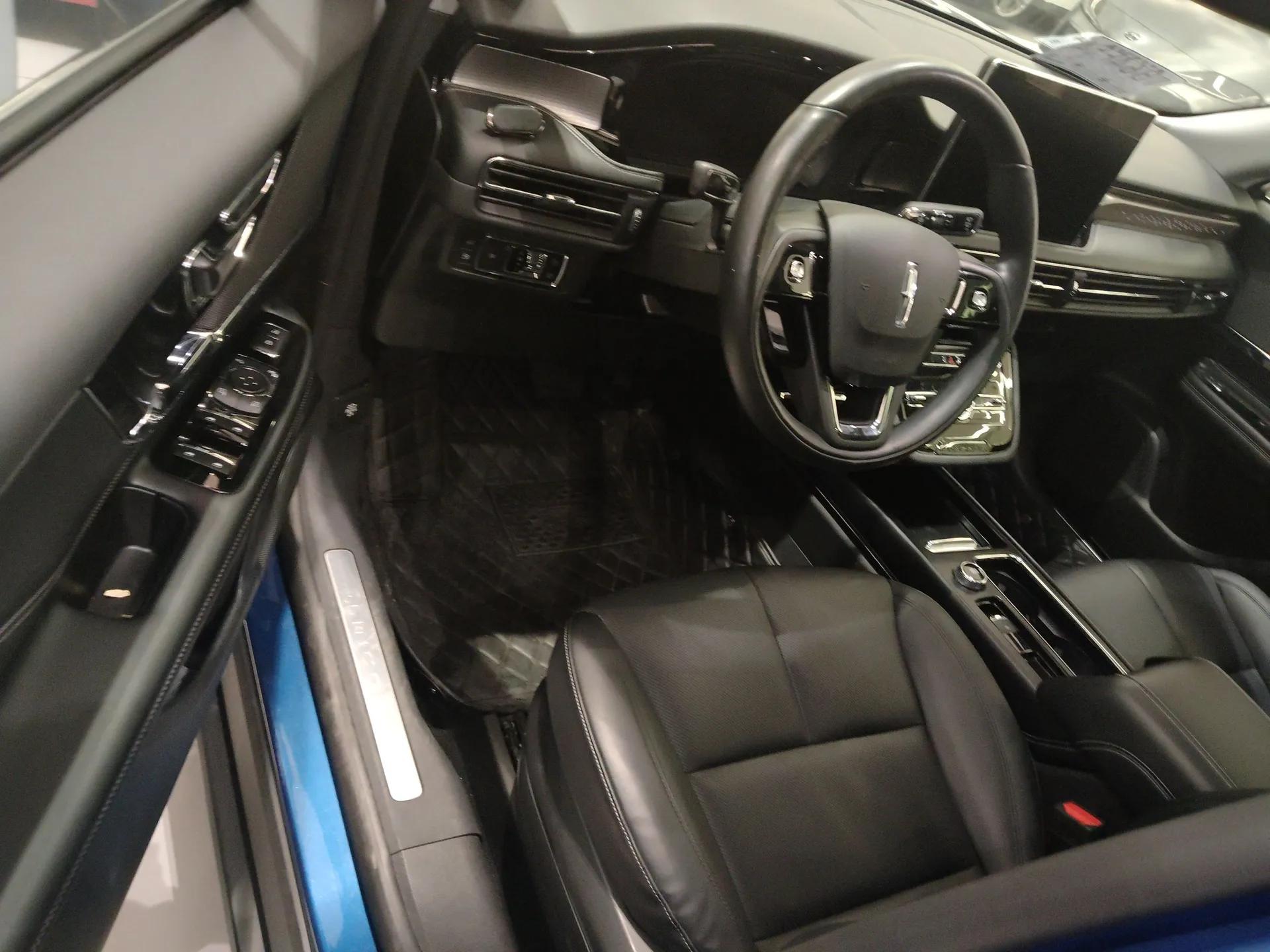 Lincoln Corsair New Energy 2021 PHEV Four-Wheel Drive e-Enjoy Edition — миниатюра 21