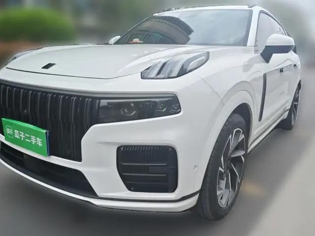 Lynk & Co 09 2021 2.0T Halo Six-Seater