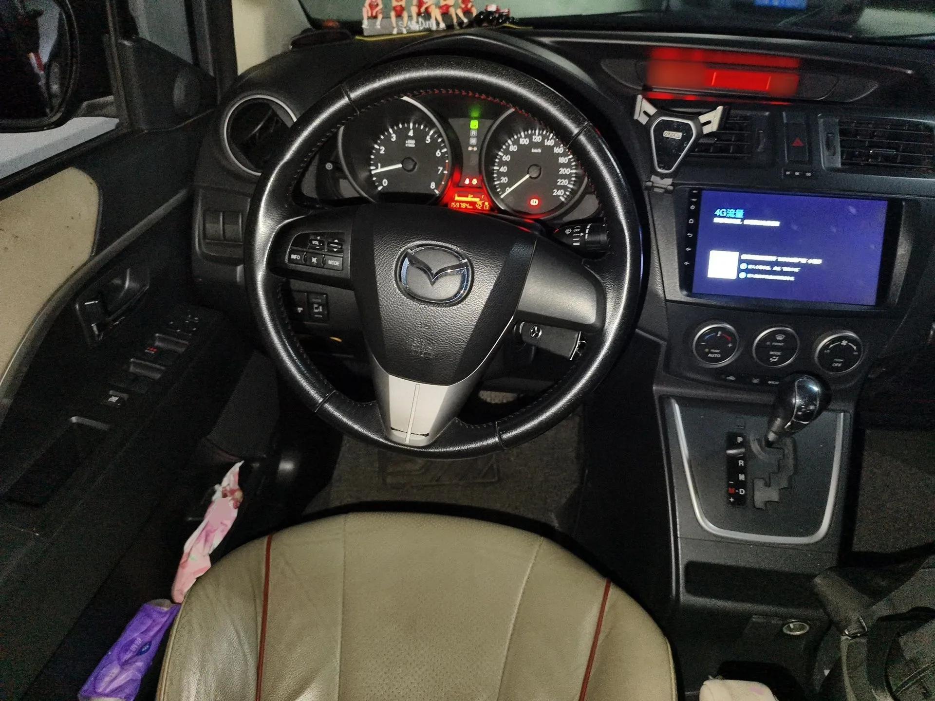 Mazda 5 2011 2.0L Automatic Comfort Edition — миниатюра 11