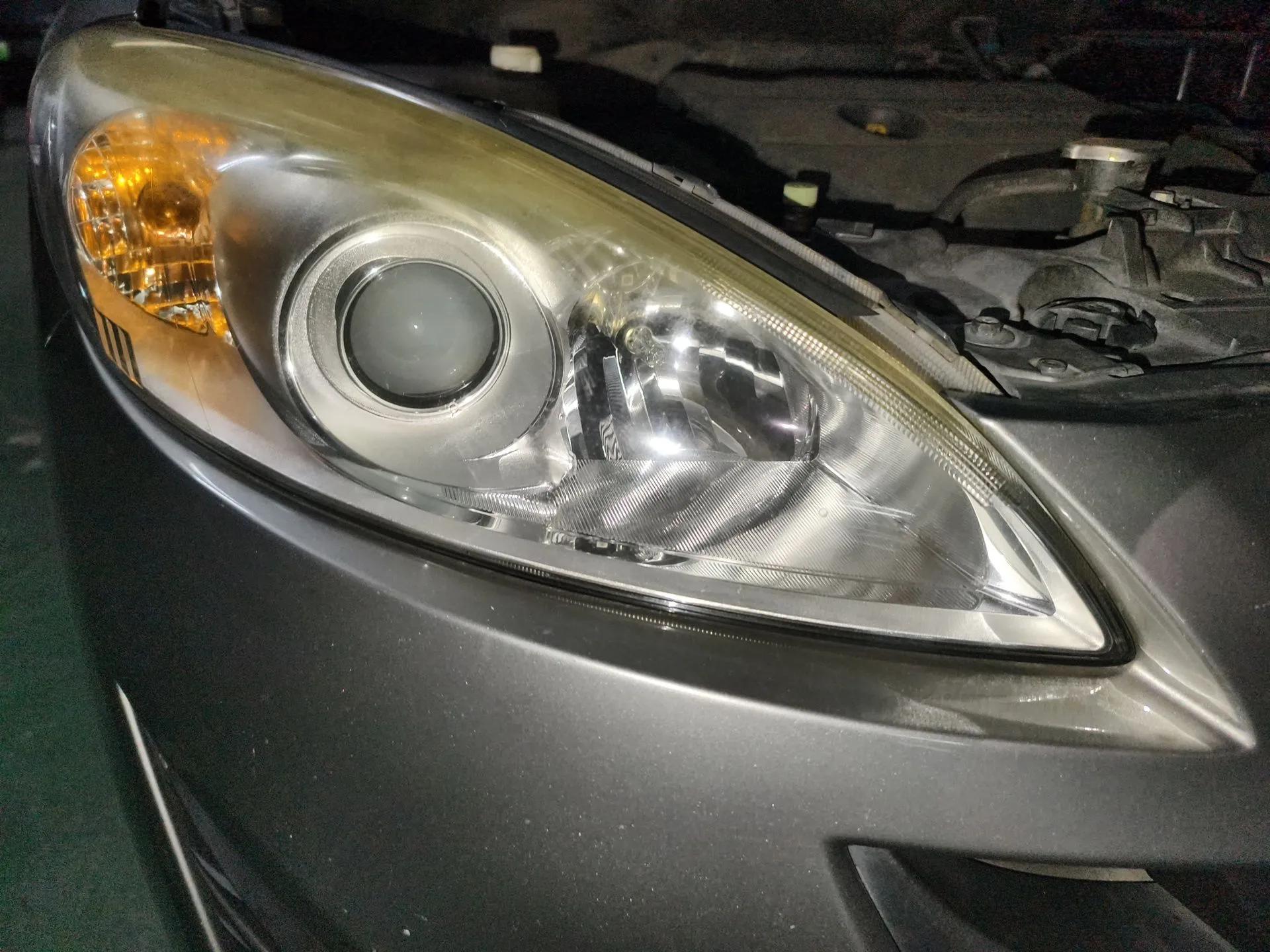 Mazda 5 2011 2.0L Automatic Comfort Edition — миниатюра 7