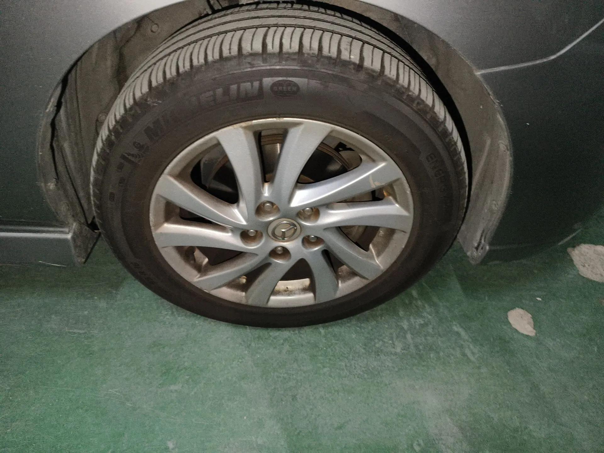 Mazda 5 2011 2.0L Automatic Comfort Edition — миниатюра 8