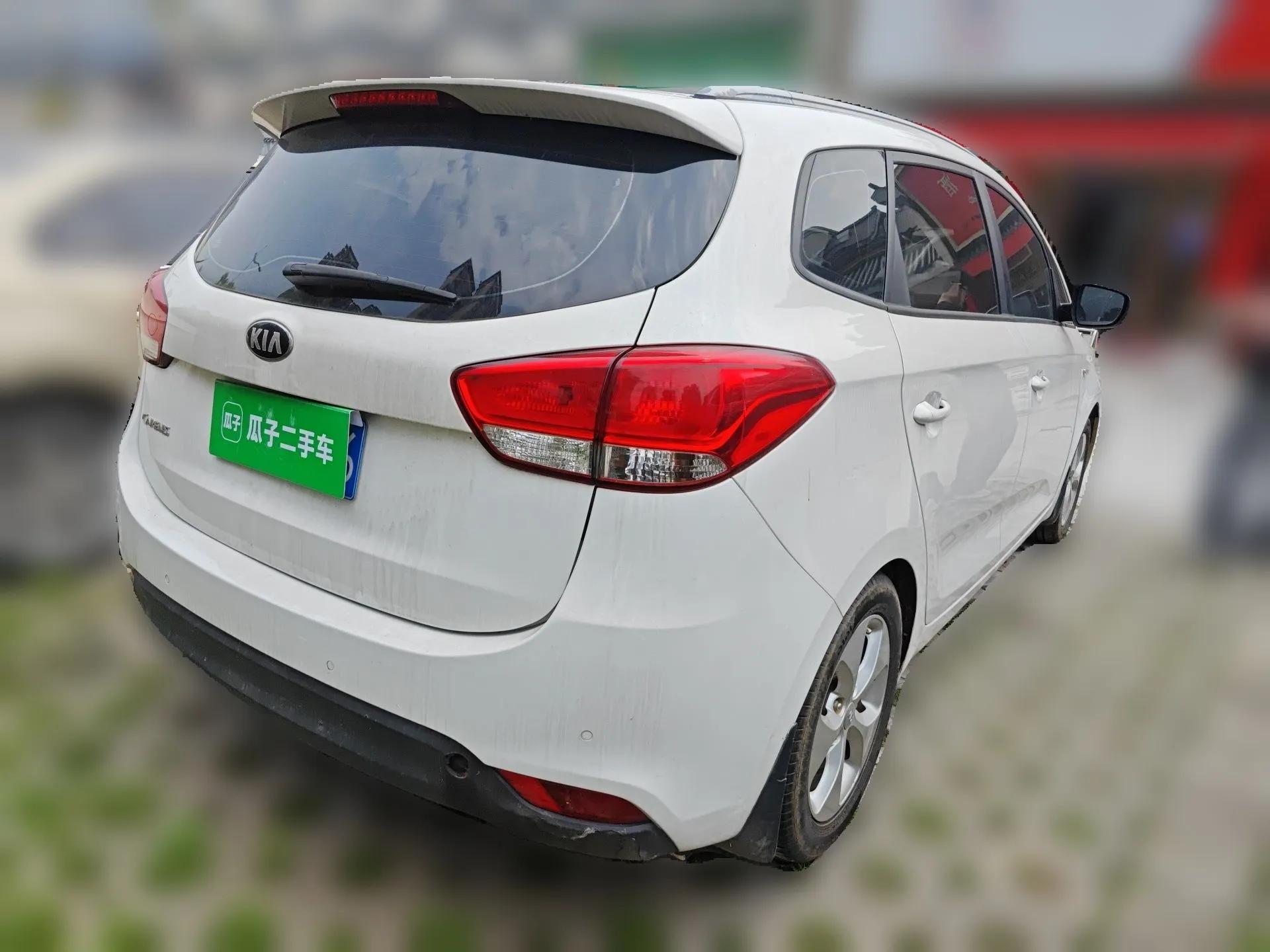 Kia Carens 2013 2.0L 5-Seater Automatic Standard Version China V Standard — миниатюра 6