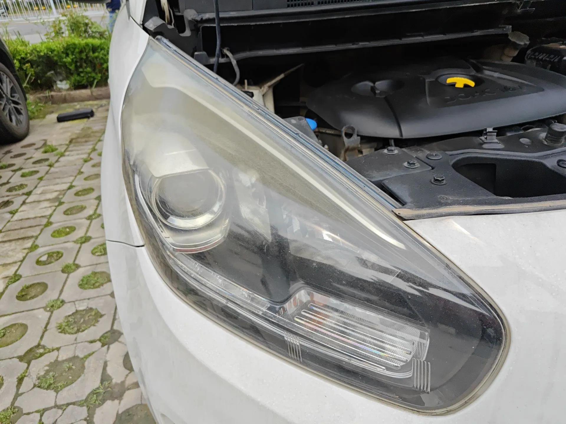 Kia Carens 2013 2.0L 5-Seater Automatic Standard Version China V Standard — миниатюра 7