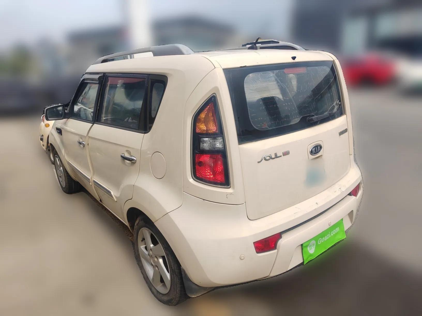 Kia Soul 2012 1.6L MT GLS — миниатюра 4
