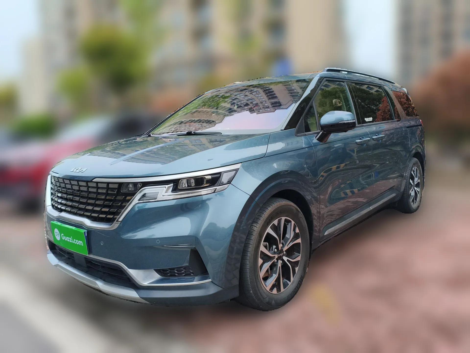 Kia Carnival 2021 2.0T Flagship Edition — миниатюра 1