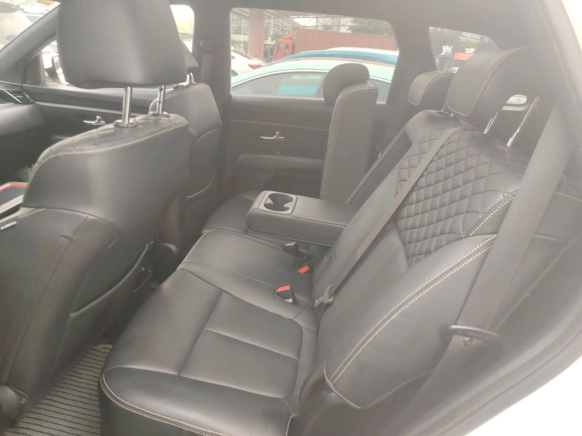 Kia KX7 2017 2.0T Automatic Two-Wheel Drive GLS 7-Seater — миниатюра 20