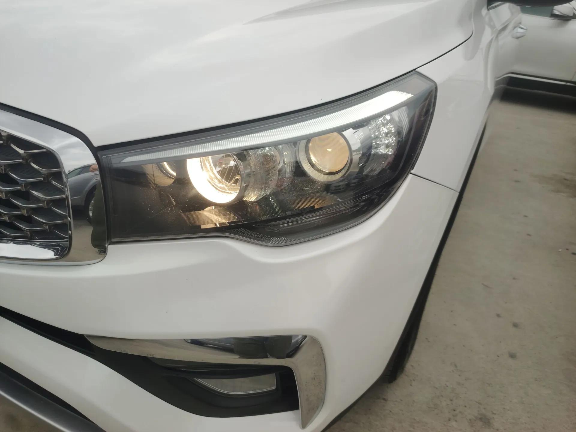 Kia KX7 2017 2.0T Automatic Two-Wheel Drive GLS 7-Seater — миниатюра 9