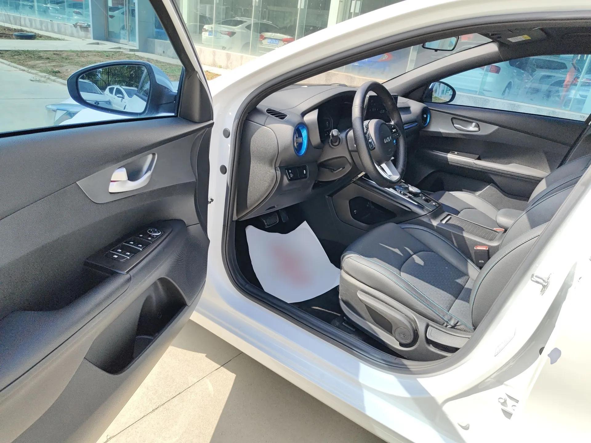 Kia K3 New Energy 2021 EV Comfort Edition 410km — миниатюра 19