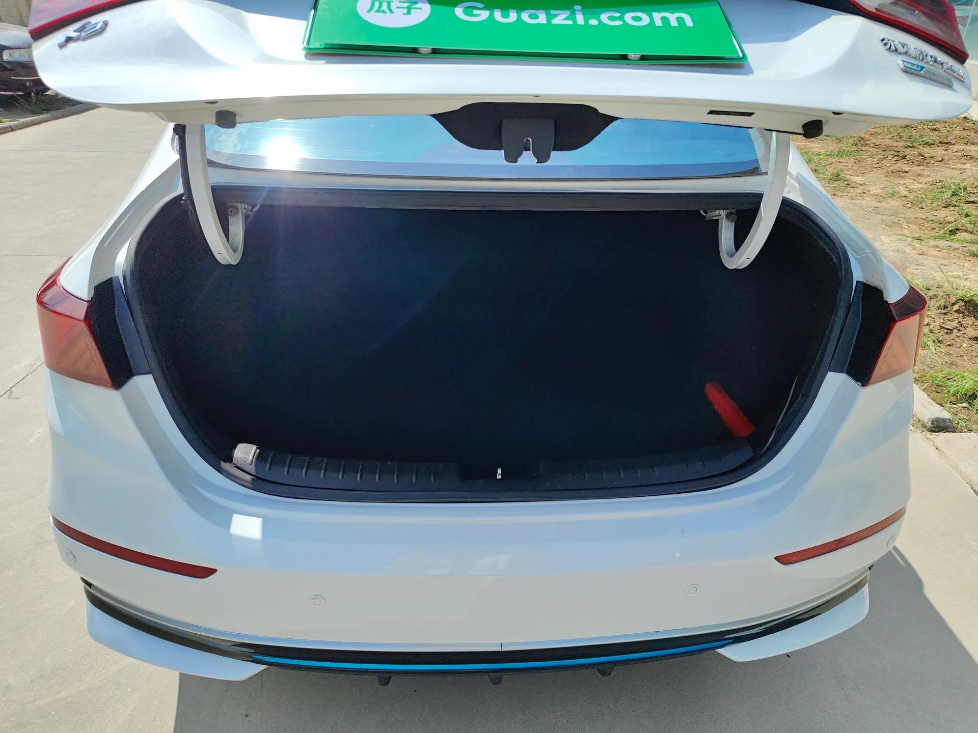 Kia K3 New Energy 2021 EV Comfort Edition 410km — миниатюра 22