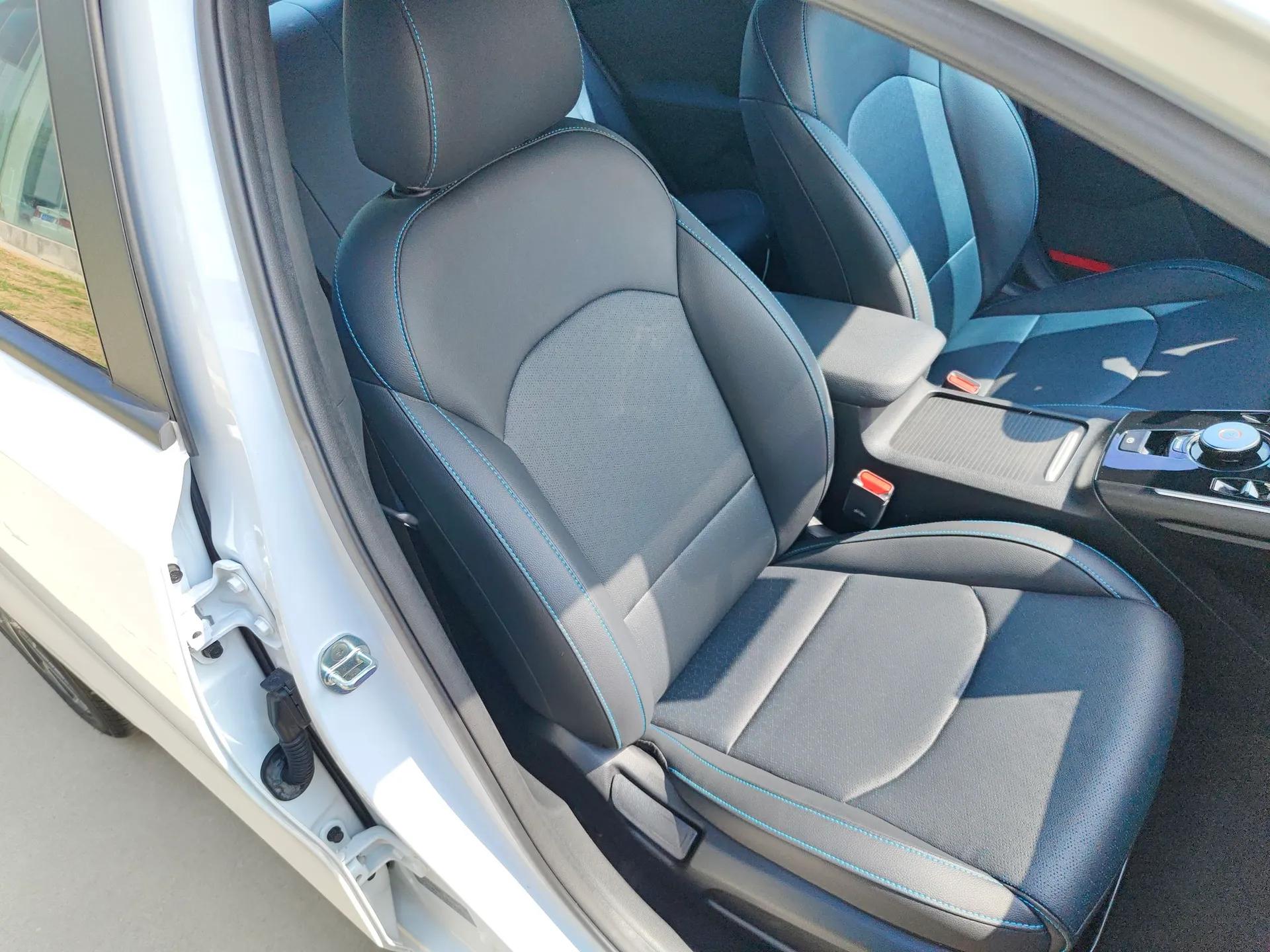 Kia K3 New Energy 2021 EV Comfort Edition 410km — миниатюра 23