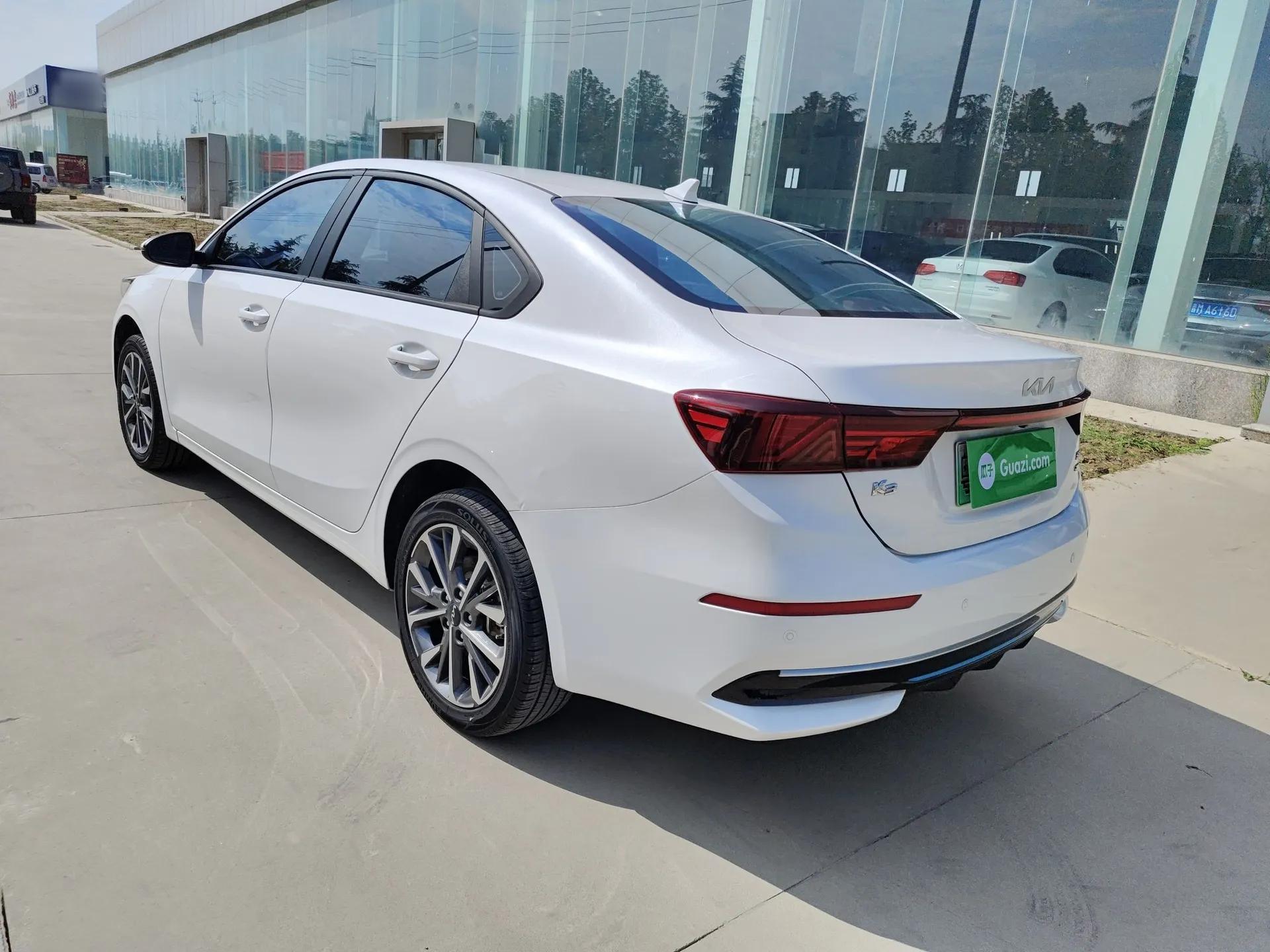 Kia K3 New Energy 2021 EV Comfort Edition 410km — миниатюра 4