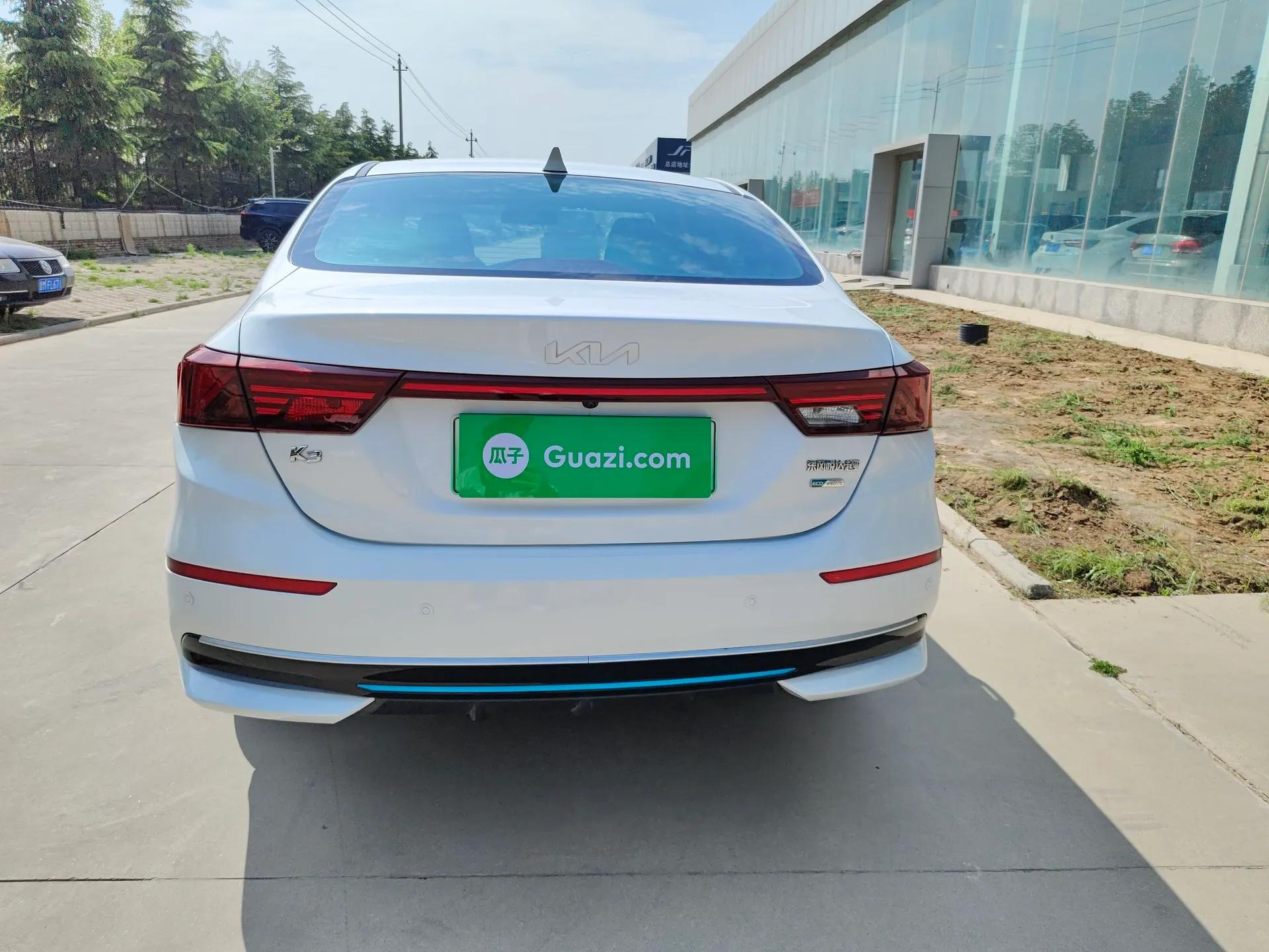 Kia K3 New Energy 2021 EV Comfort Edition 410km — миниатюра 5