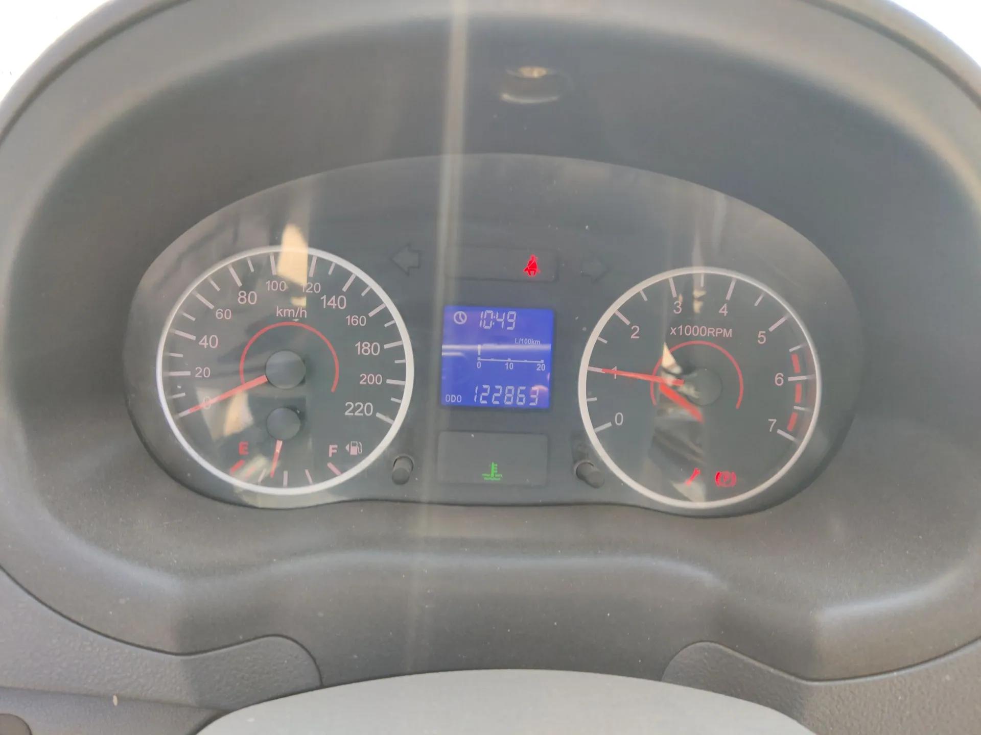 Chery Cowin 2 2012 1.5L Manual Comfort Edition — миниатюра 12