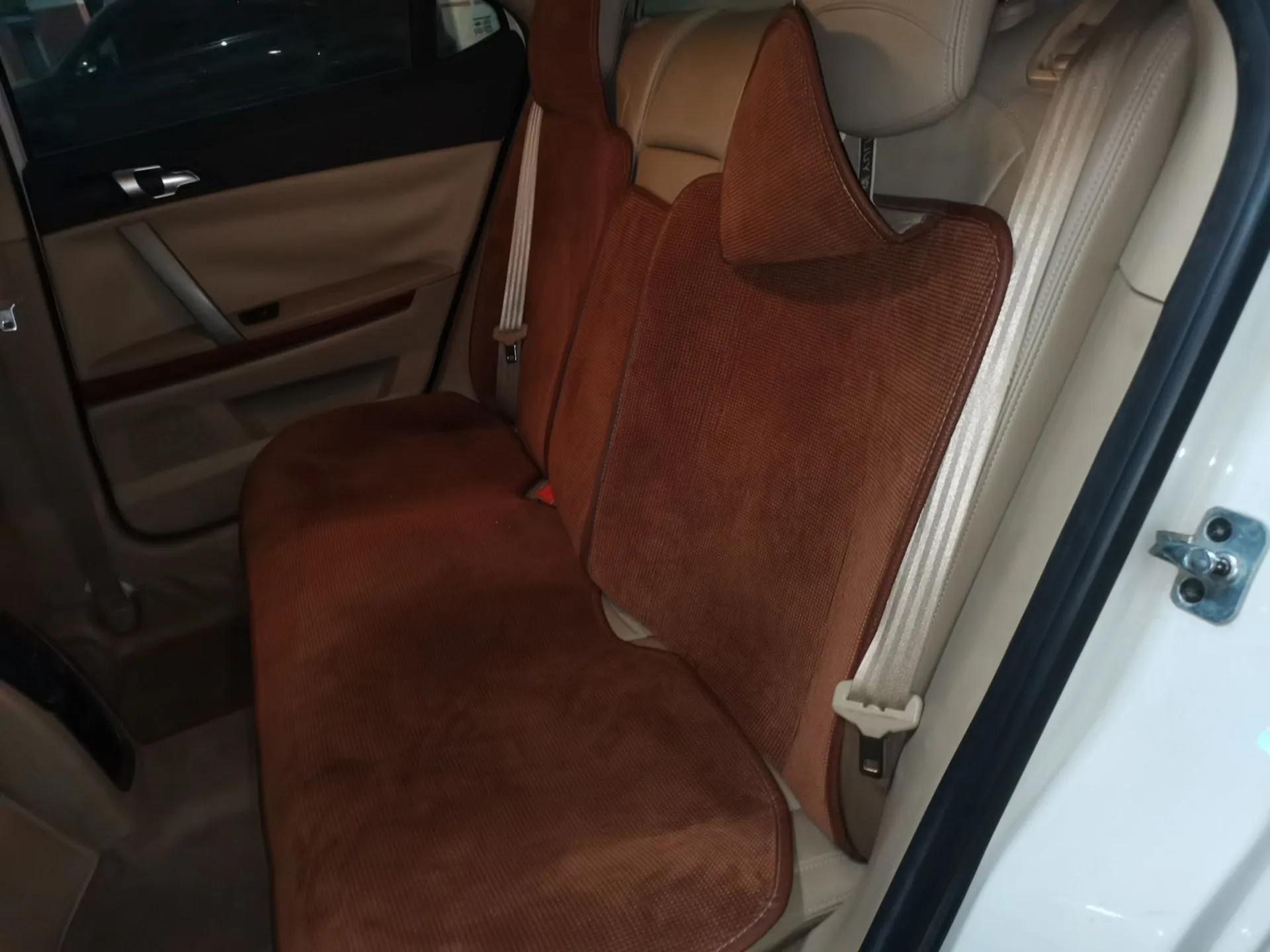 Roewe 550 2012 550D 1.8T Automatic Prestige Edition — миниатюра 18