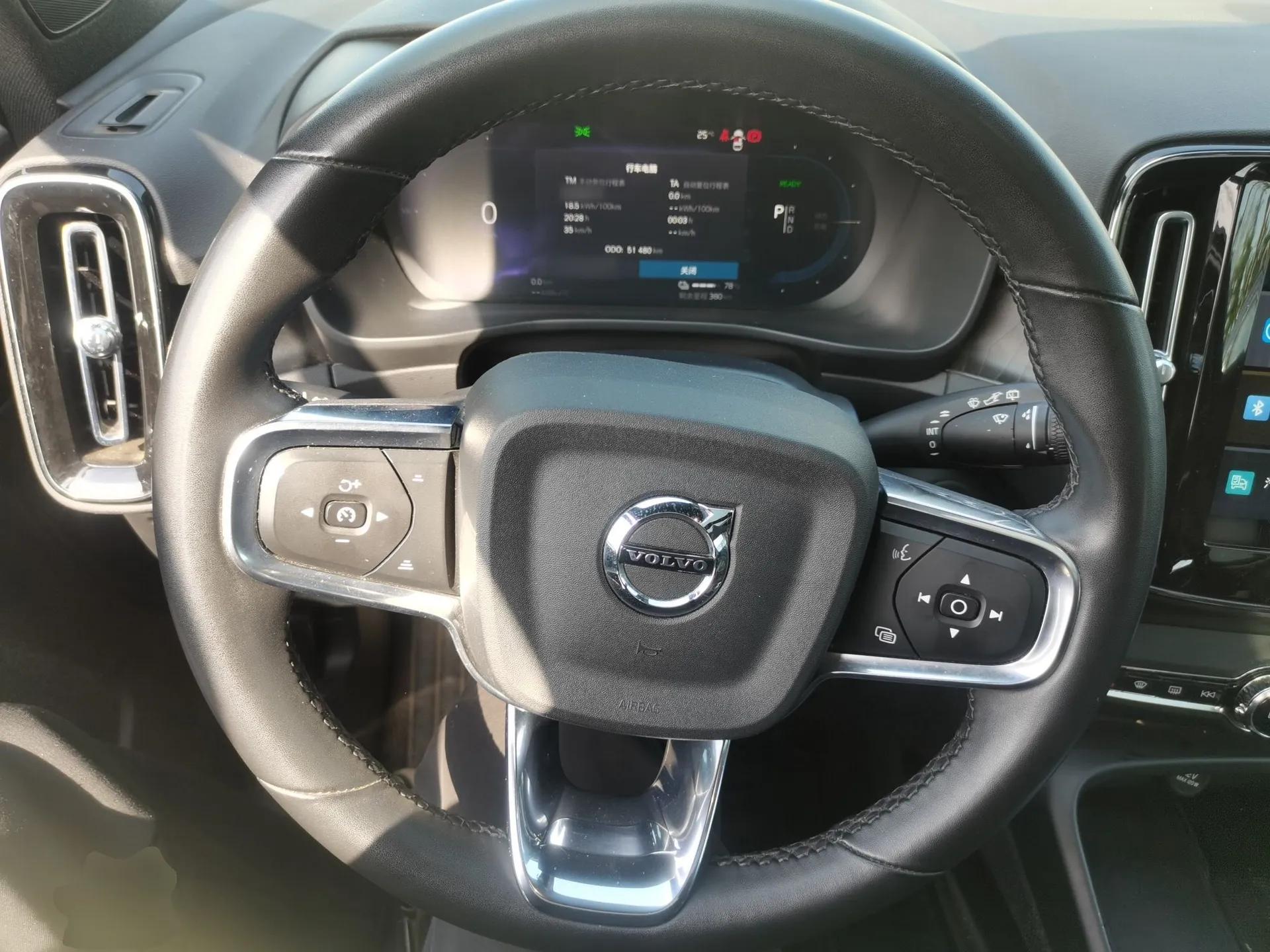 Volvo XC40 New Energy 2023 Long-Range Version — миниатюра 16