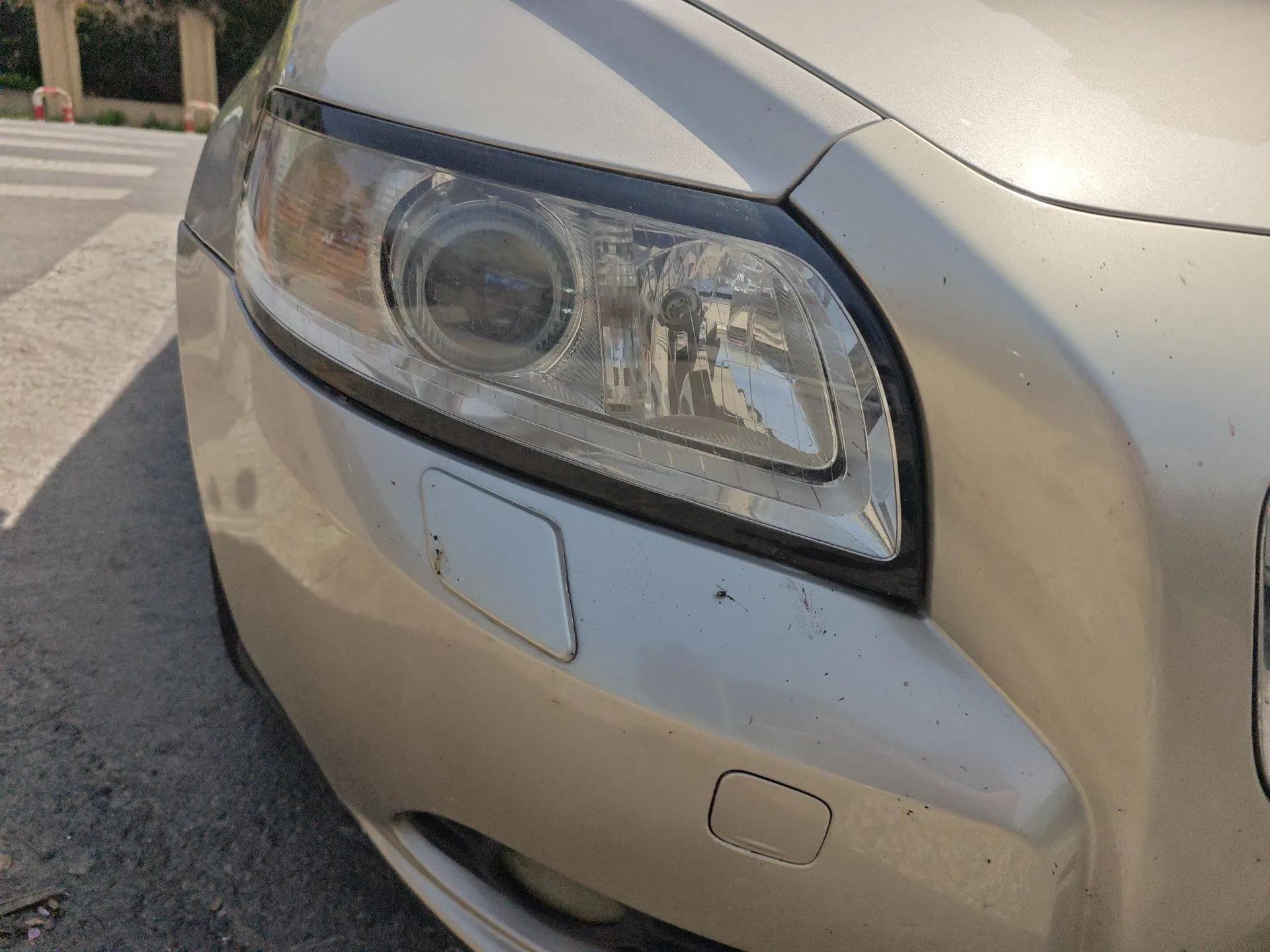 Volvo S40 2011 2.0L Automatic Zhiya Edition — миниатюра 7