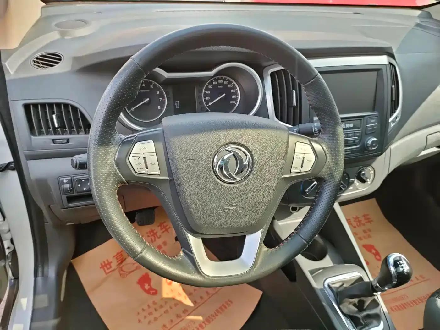 Dongfeng Fengshen AX3 2017 Leading Edition 1.5L Manual Sporty Model — миниатюра 10