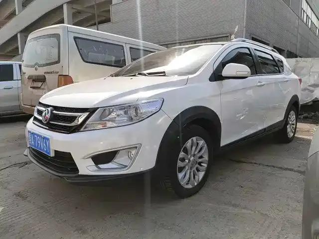 Dongfeng Fengshen AX3 2017 Leading Edition 1.5L Manual Sporty Model