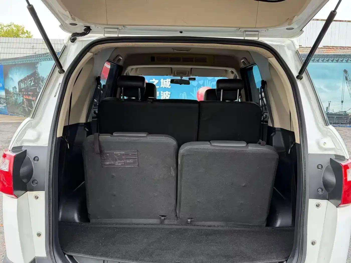 Fengguang 370 2017 Model 1.5L CVT Fashion 7-Seater — миниатюра 11
