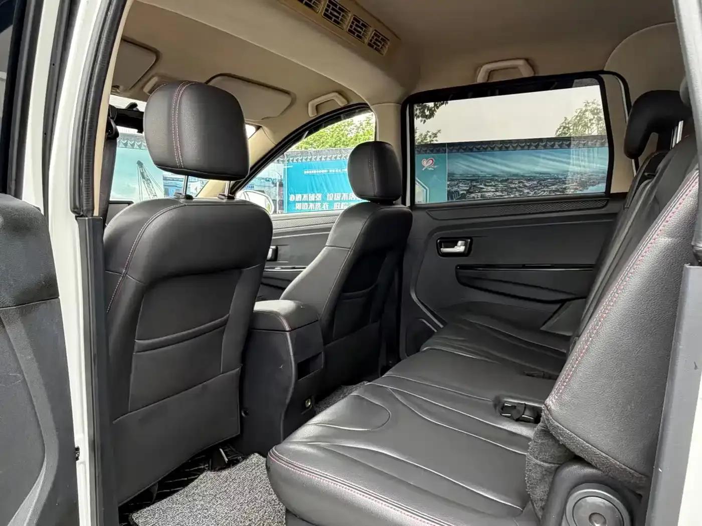 Fengguang 370 2017 Model 1.5L CVT Fashion 7-Seater — миниатюра 5