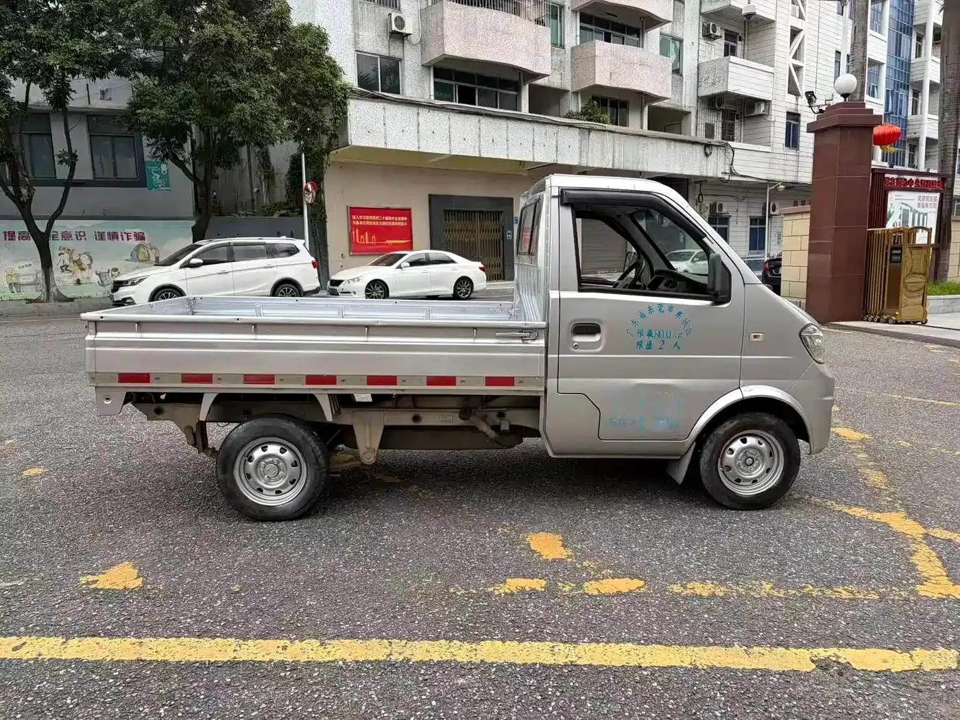 Dongfeng Xiaokang K01 2018 Model 1.0L Facelift K01L AF10 — миниатюра 4