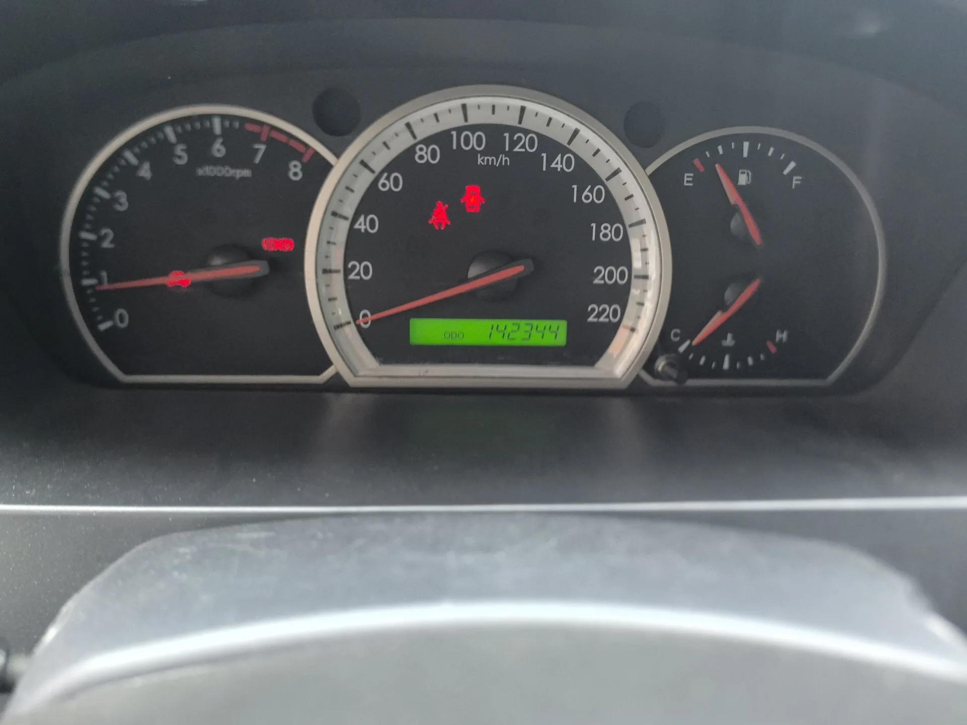 Chevrolet Epica 2010 1.8 Luxury Edition MT — миниатюра 13