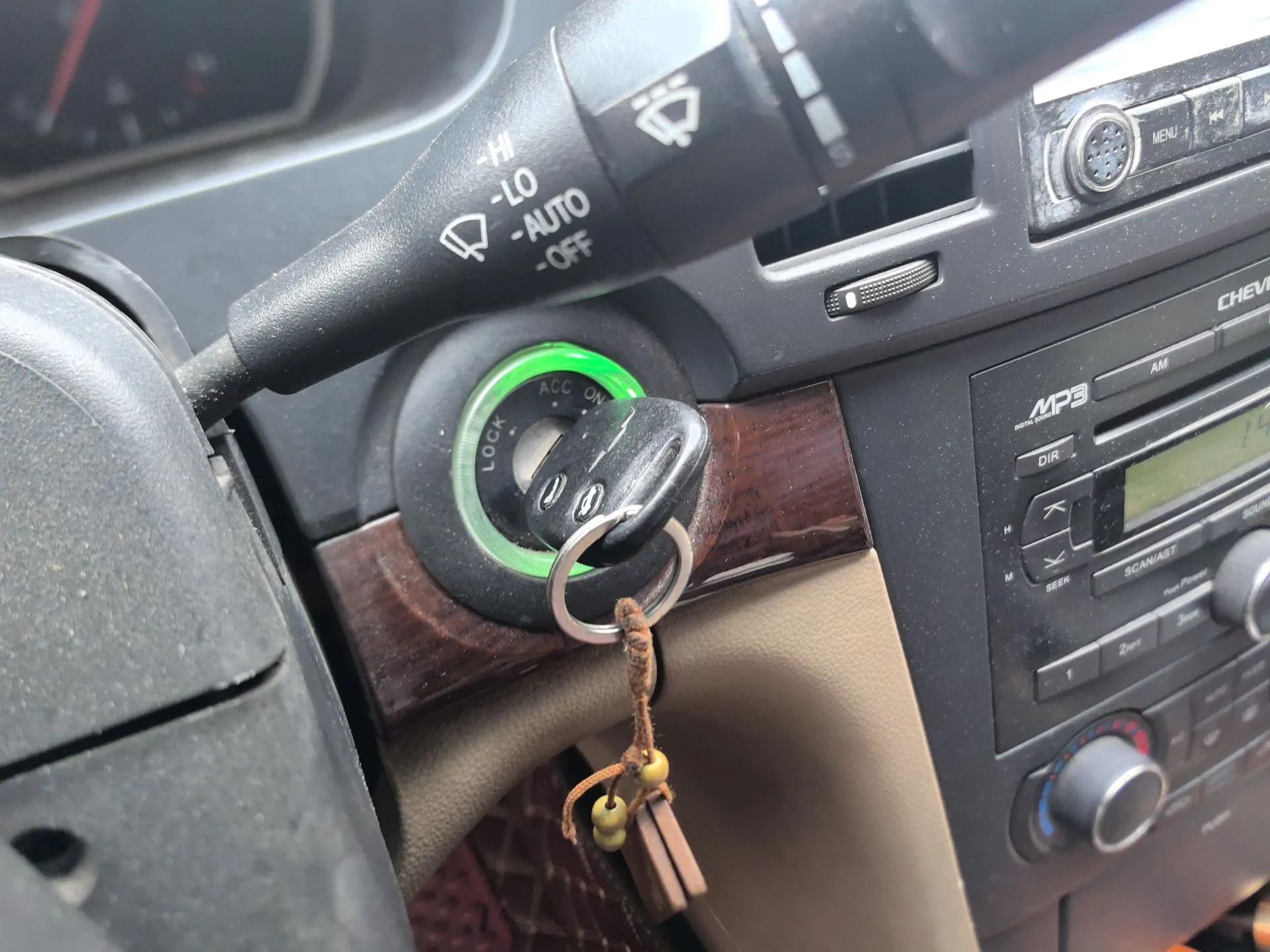 Chevrolet Epica 2010 1.8 Luxury Edition MT — миниатюра 9