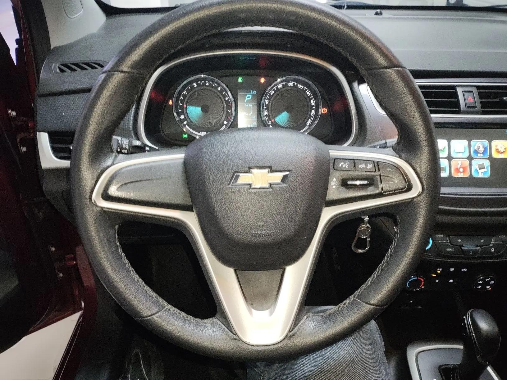 Chevrolet Lova RV 2016 1.5L Automatic FunDrive Edition — миниатюра 14
