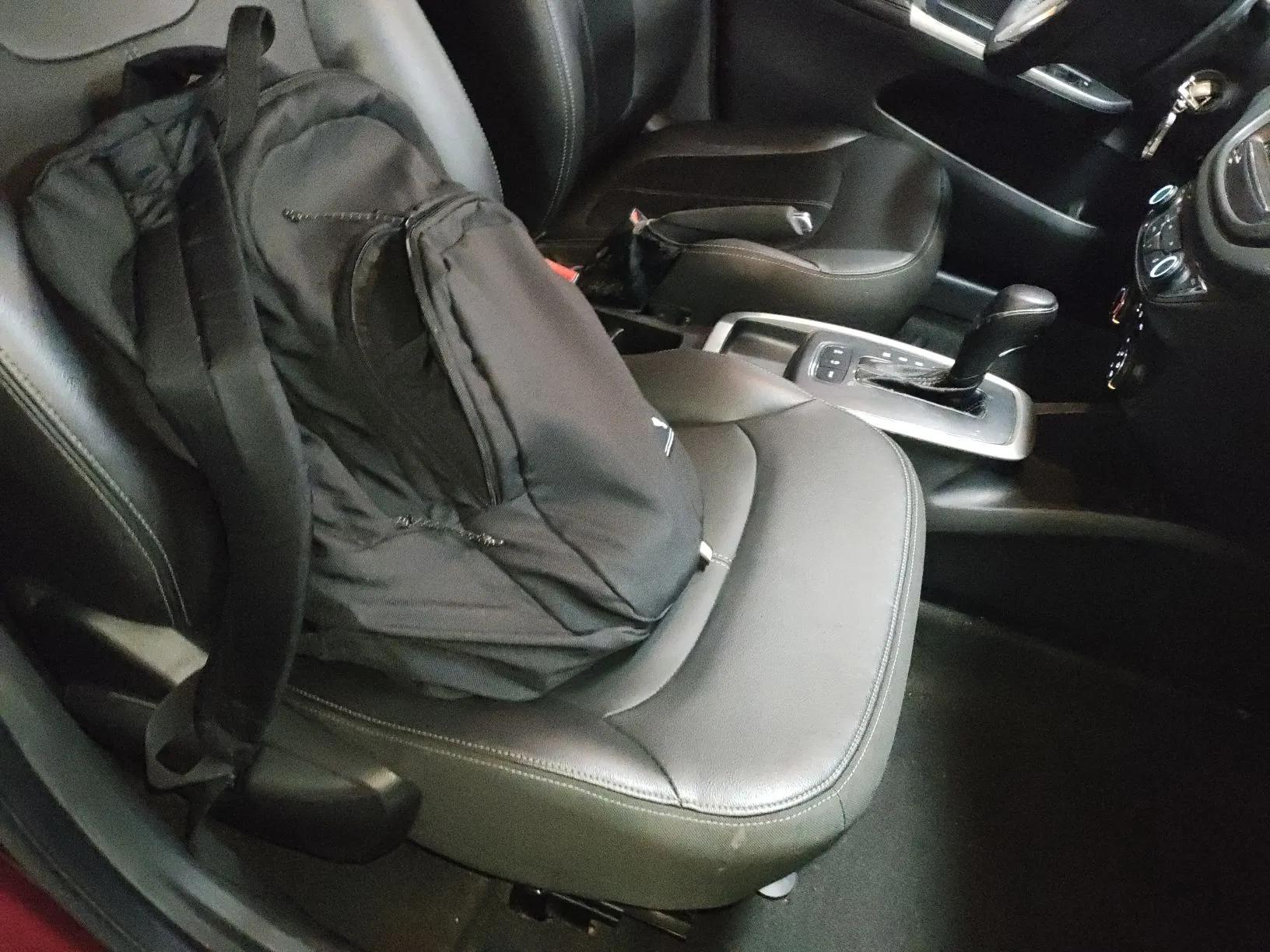Chevrolet Lova RV 2016 1.5L Automatic FunDrive Edition — миниатюра 23