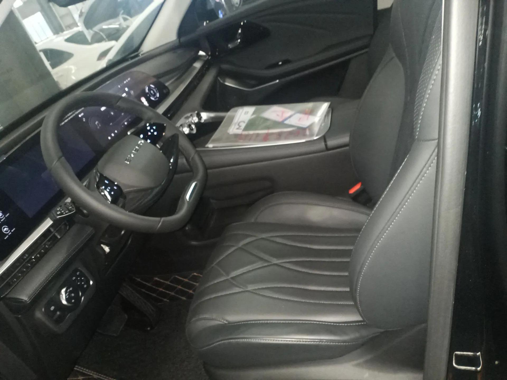 EXEED Stellar 2023 400T Two-Wheel Drive Comfort Edition — миниатюра 18