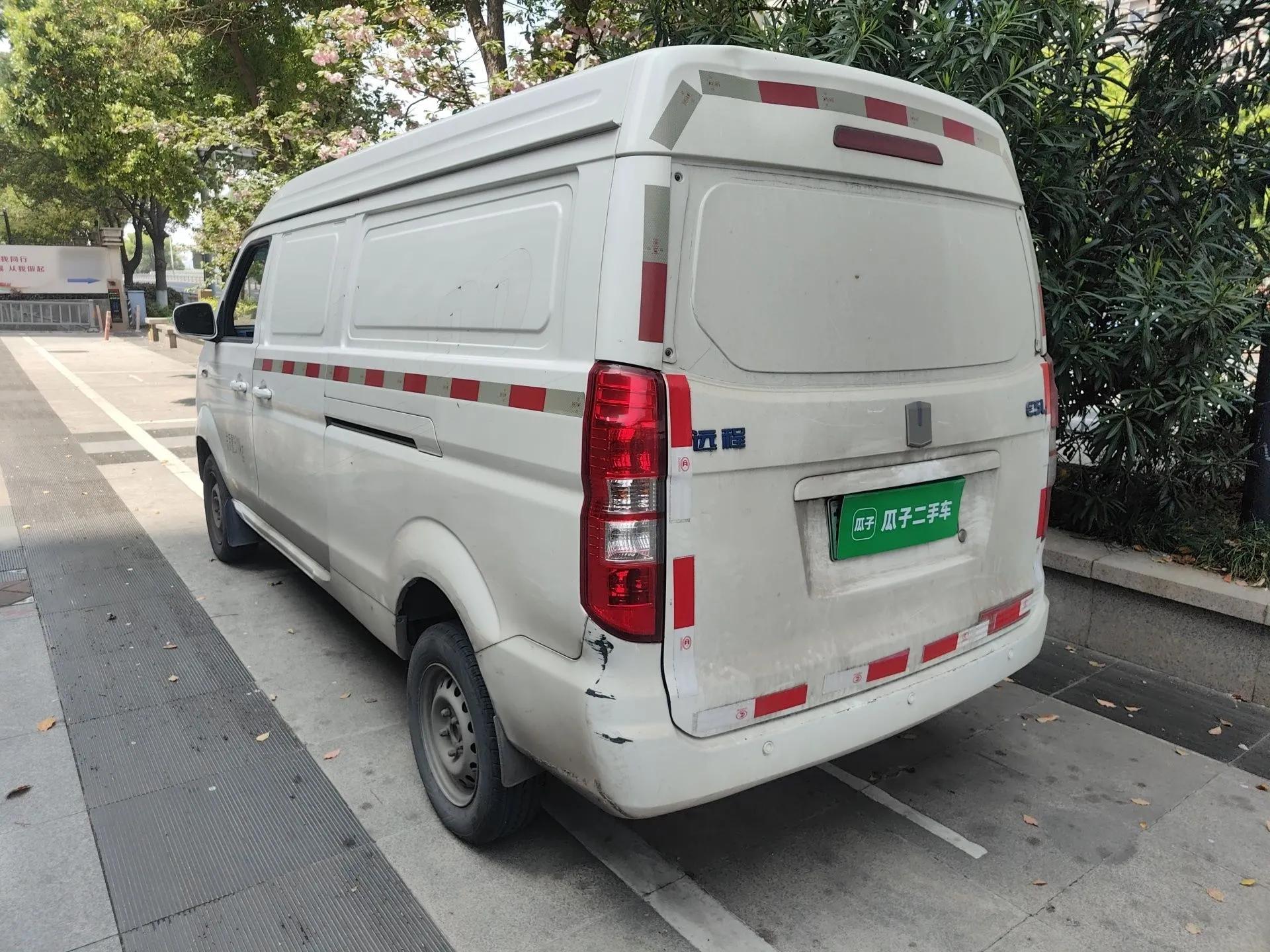 Farizon E5 2022 E5L Pure Electric Van with Guoxuan 39.9 kWh — миниатюра 4