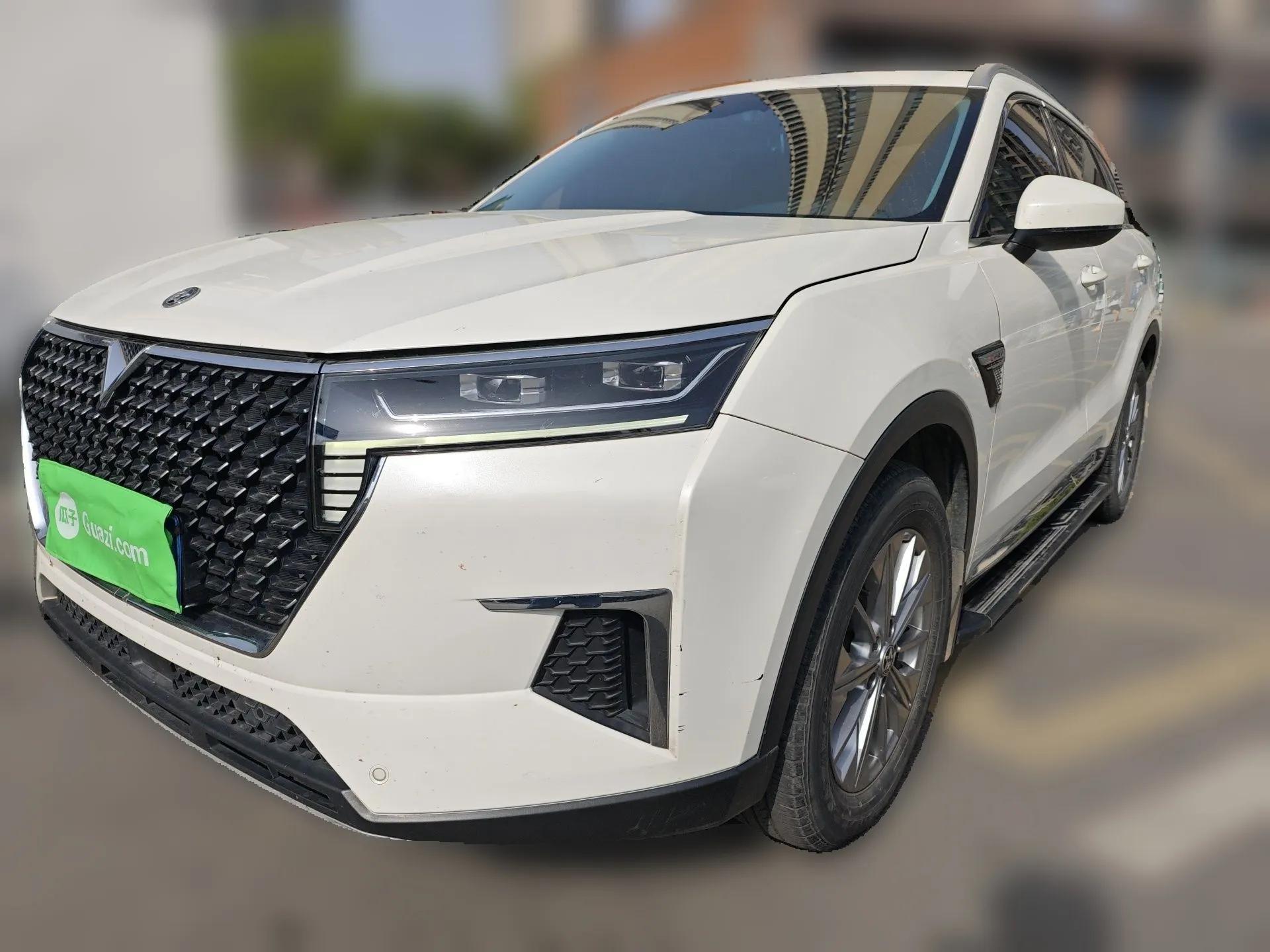 Venucia Star 2020 260T Automatic 48V Mild Hybrid Turbocharged Star Edition — миниатюра 1