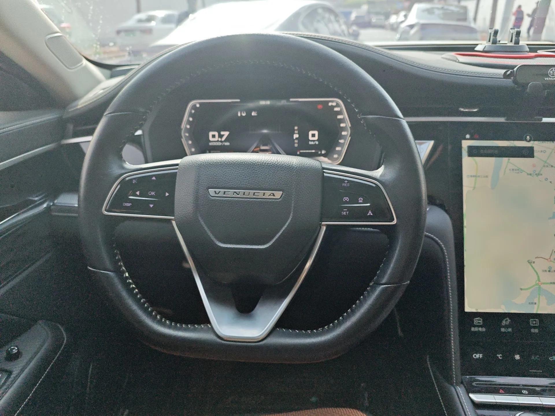 Venucia Star 2020 260T Automatic 48V Mild Hybrid Turbocharged Star Edition — миниатюра 11