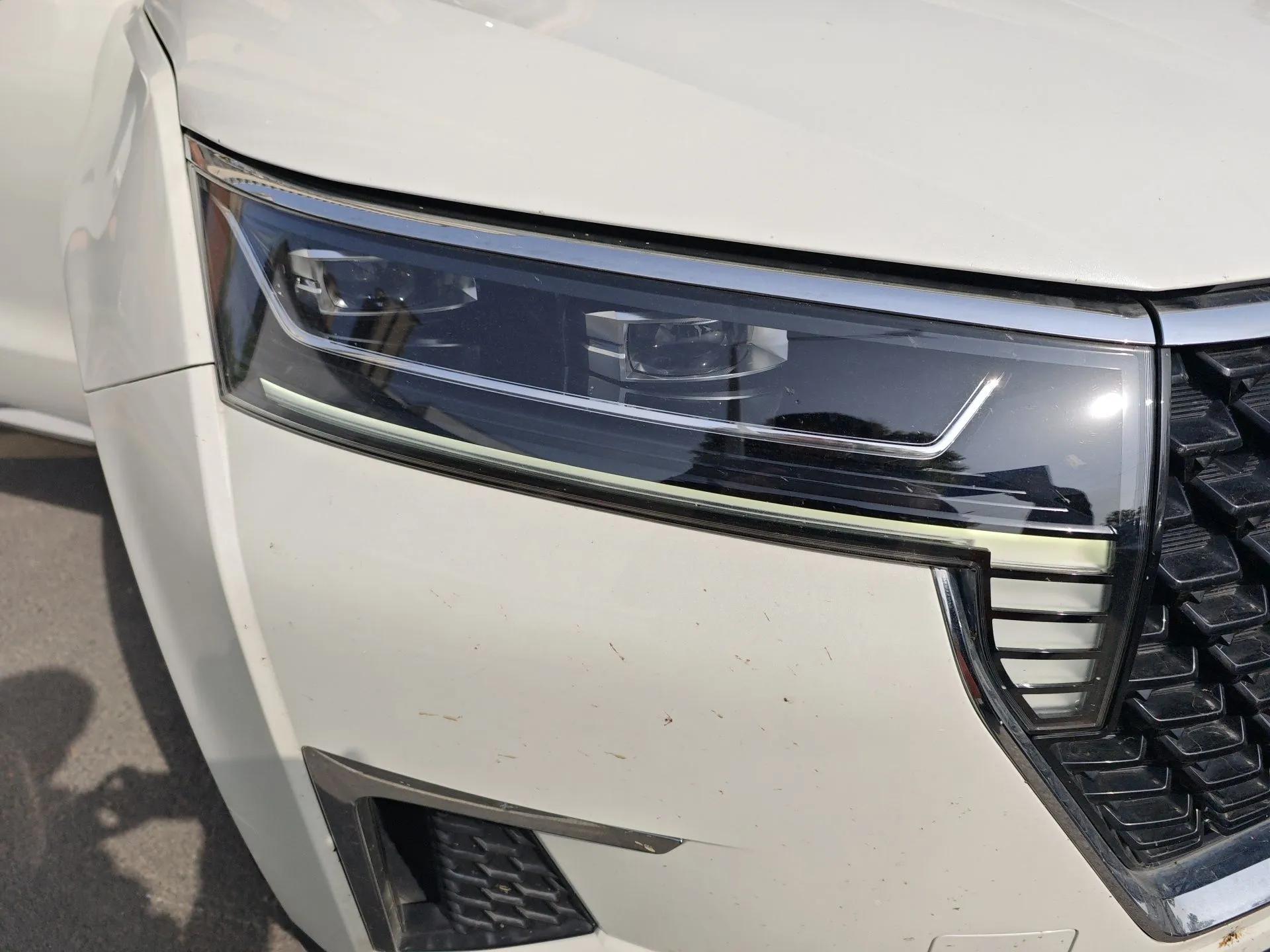 Venucia Star 2020 260T Automatic 48V Mild Hybrid Turbocharged Star Edition — миниатюра 7
