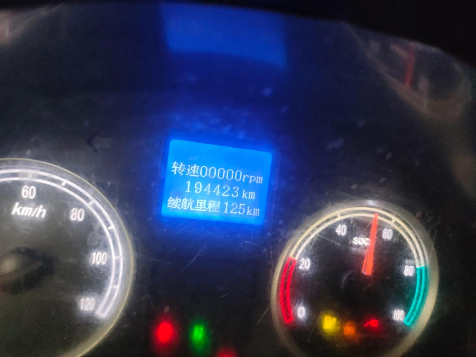 Ruichi EC35 2020 EC35 II Standard Edition 38.64 kWh — миниатюра 13