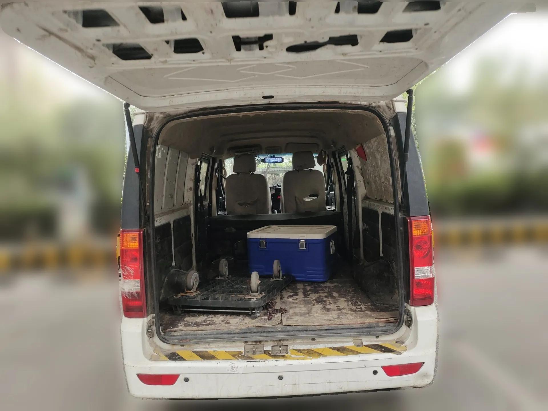 Ruichi EC35 2020 EC35 II Standard Edition 38.64 kWh — миниатюра 20