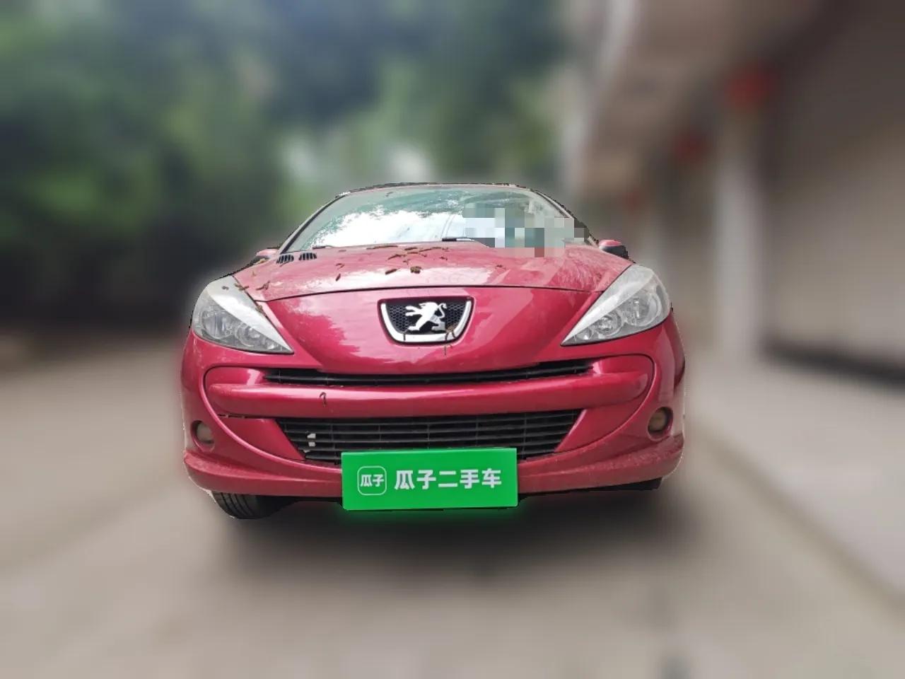 Peugeot 207 2011 Sedan 1.4L Manual Yule Edition — миниатюра 2