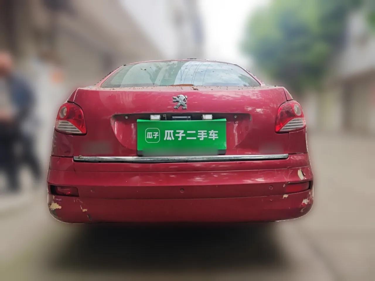Peugeot 207 2011 Sedan 1.4L Manual Yule Edition — миниатюра 5