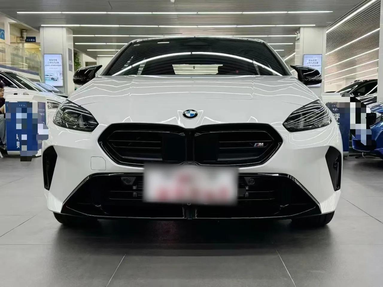 BMW M235L 2025 M235L — миниатюра 2