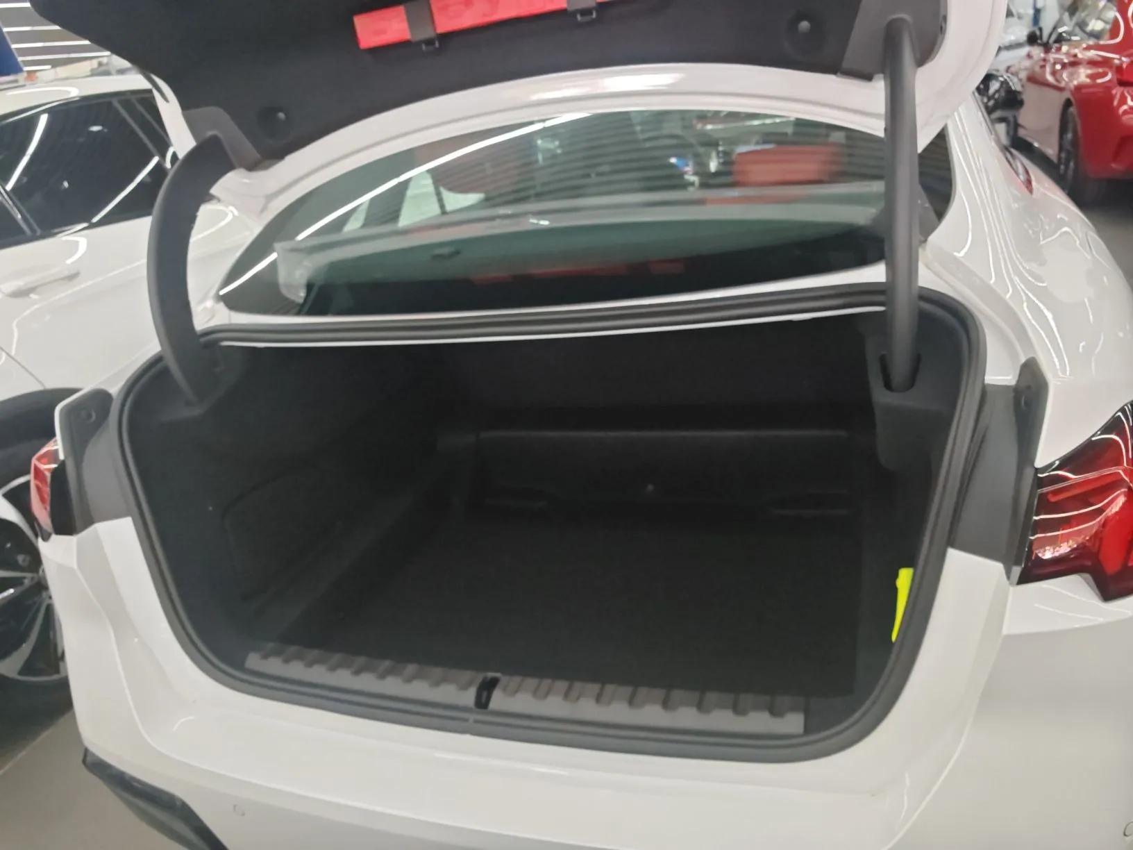 BMW M235L 2025 M235L — миниатюра 22