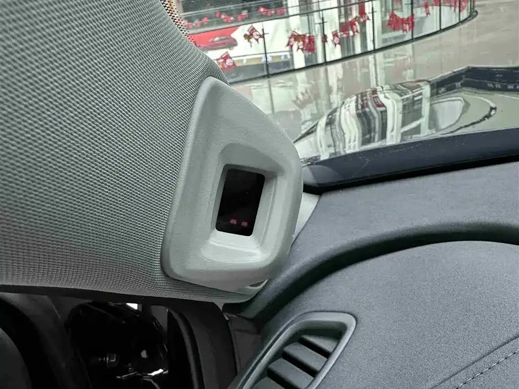 Trumpchi S9 2025 Qiankun Max 5-seater — миниатюра 18