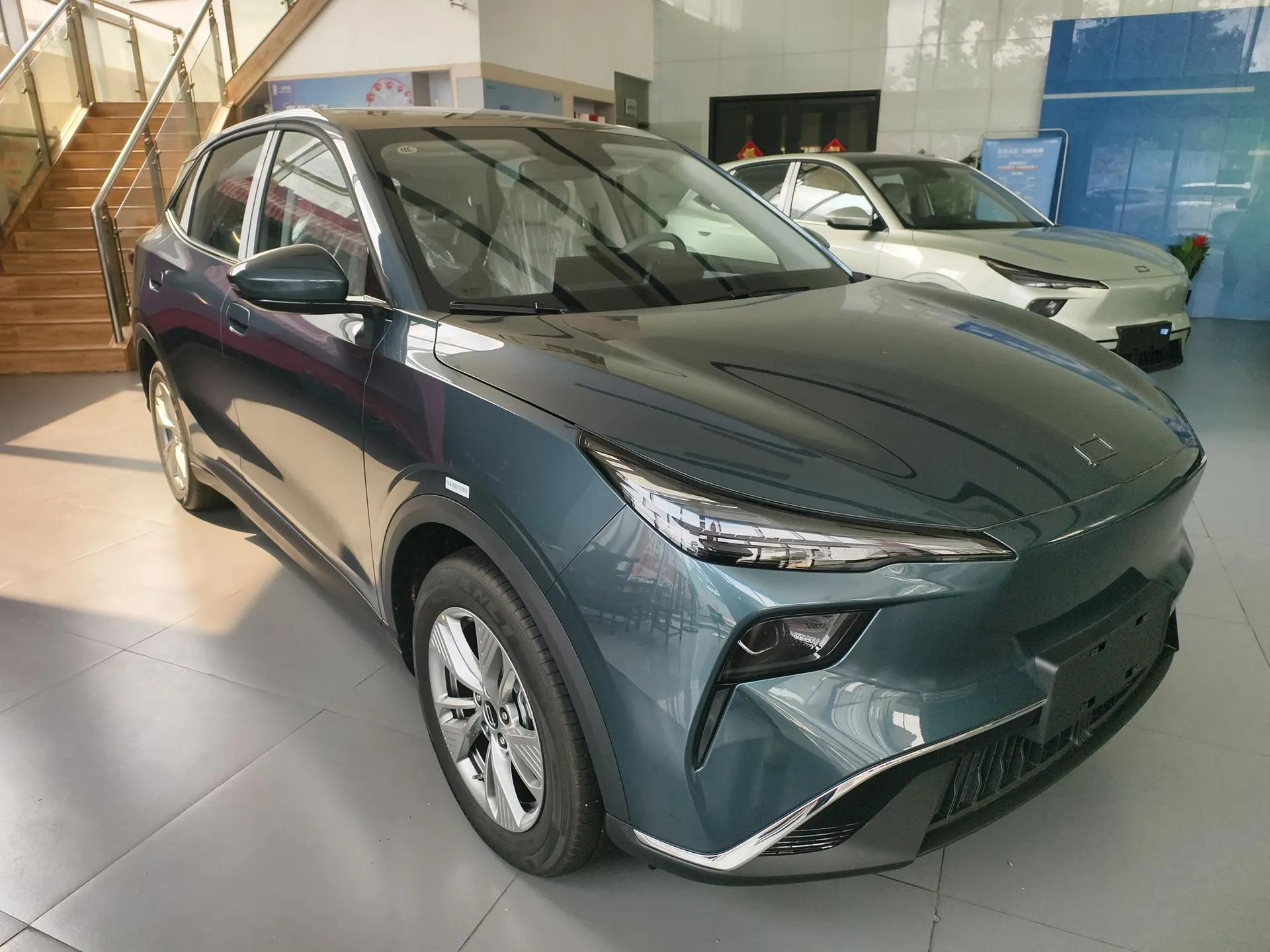 Bestune Yueyi 03 2025 565km Enjoy Edition — миниатюра 3