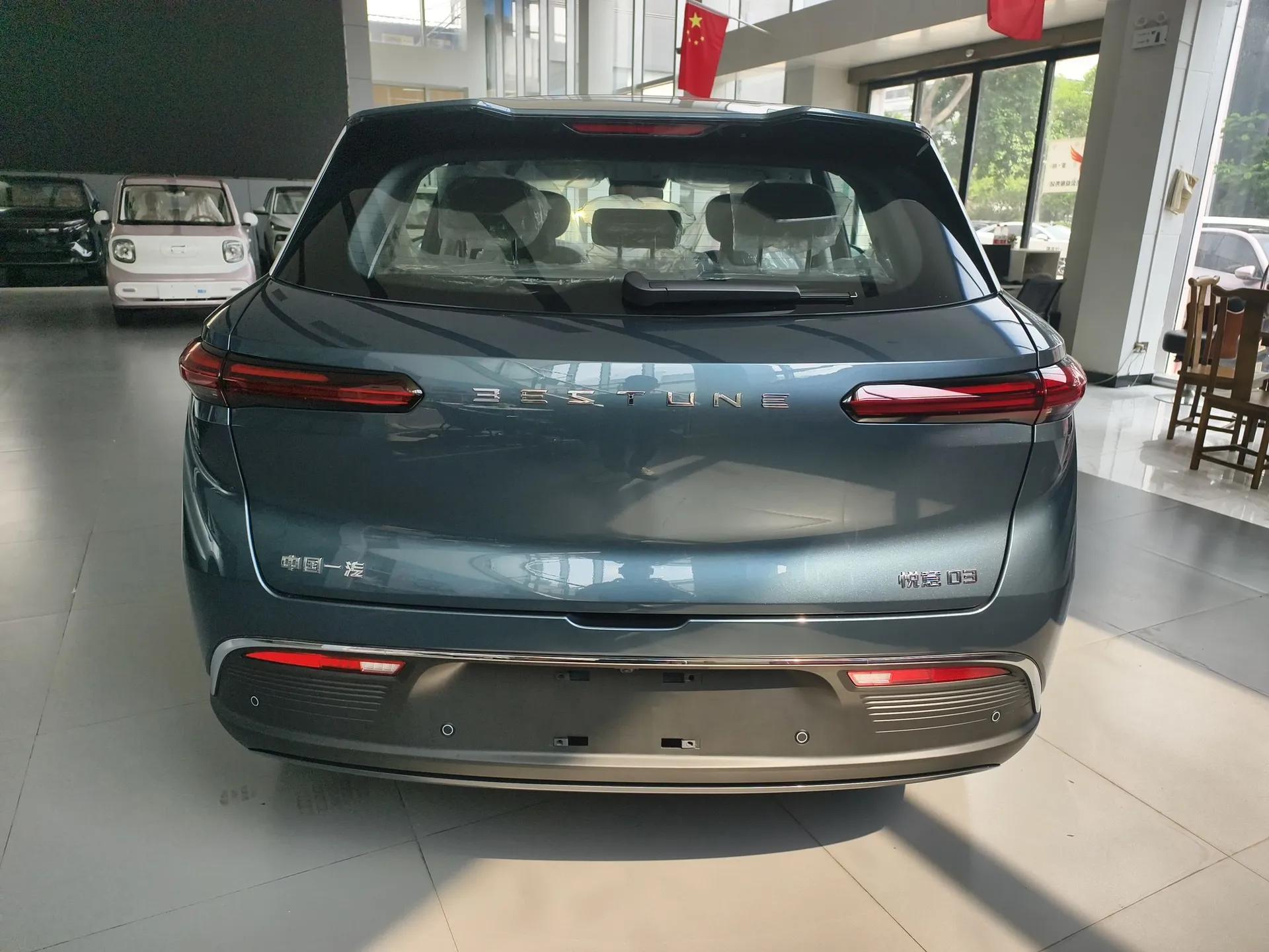 Bestune Yueyi 03 2025 565km Enjoy Edition — миниатюра 5