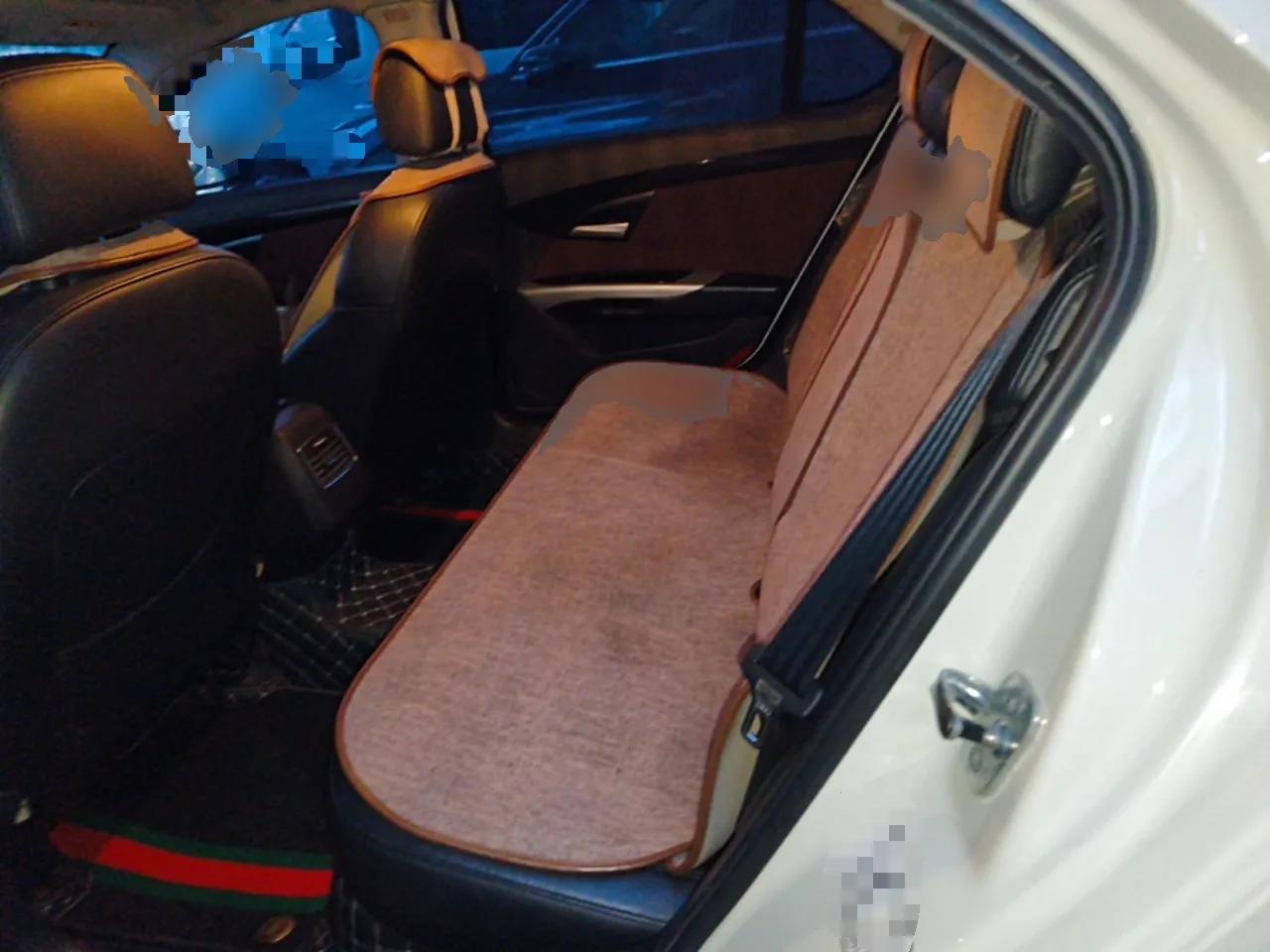 BAIC Senova D70 2018 Performance Version 1.8T Comfort Version — миниатюра 18