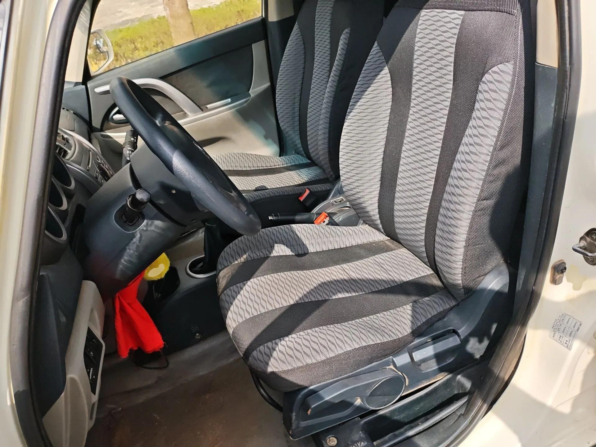 CHANGAN CX20 2011 1.3L Manual Sport Edition — миниатюра 16