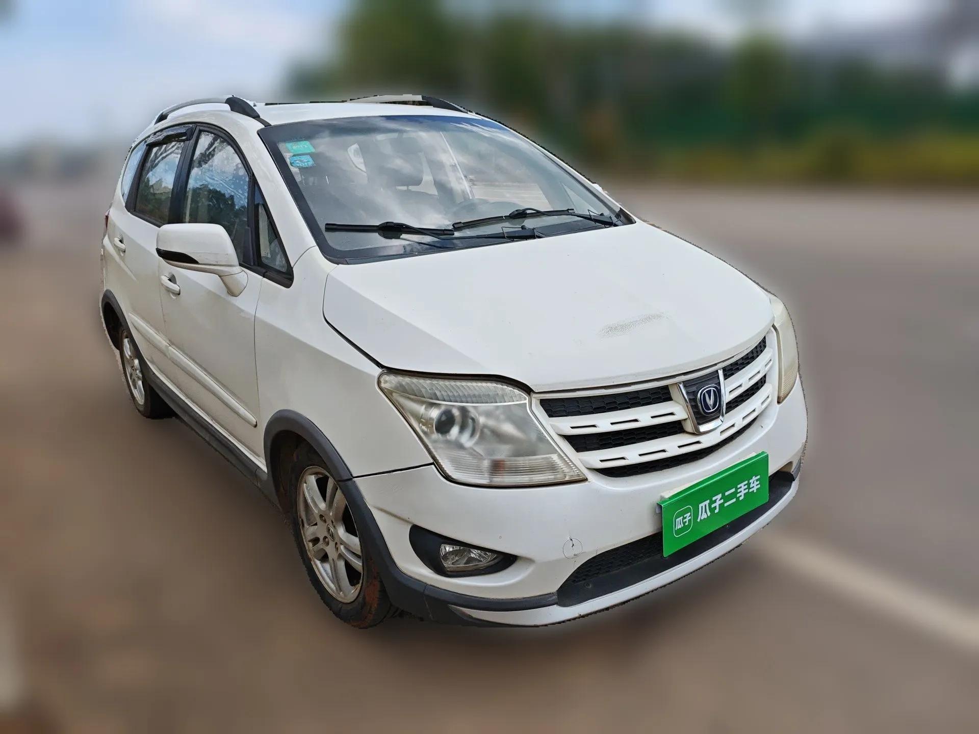 CHANGAN CX20 2011 1.3L Manual Sport Edition — миниатюра 3