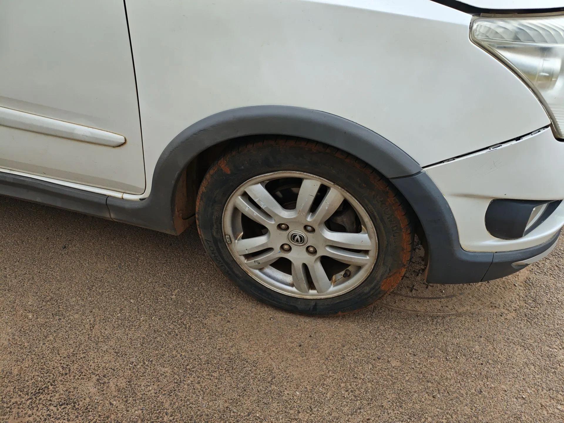CHANGAN CX20 2011 1.3L Manual Sport Edition — миниатюра 8